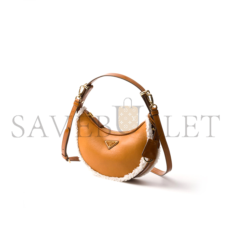 PRADA ARQUÉ SMALL SHEARLING SHOULDER BAG 1BC194 (22.5*18.5*6cm)